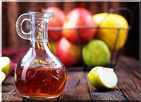 Apple cider vinegar regulates the pH of the mouth