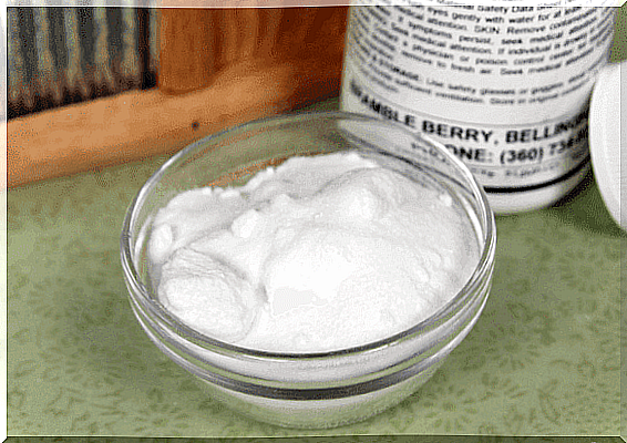 Borax has antifungal properties.