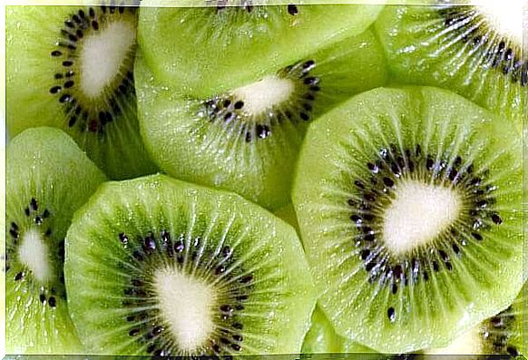 kiwi pieces