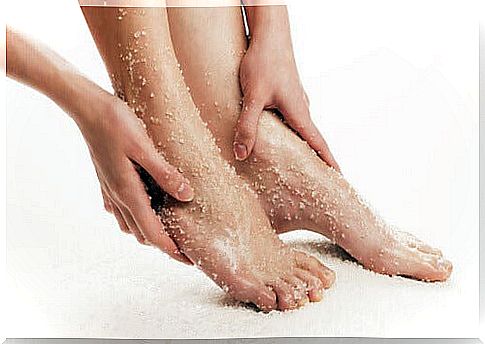 talc is used as a pedicure