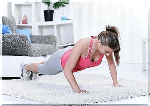 Planks are good exercises for the prevention and treatment of scoliosis