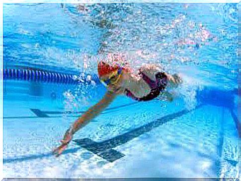 try this good way to lose weight: swimming