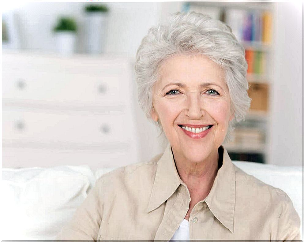 Hair graying: aesthetics and age