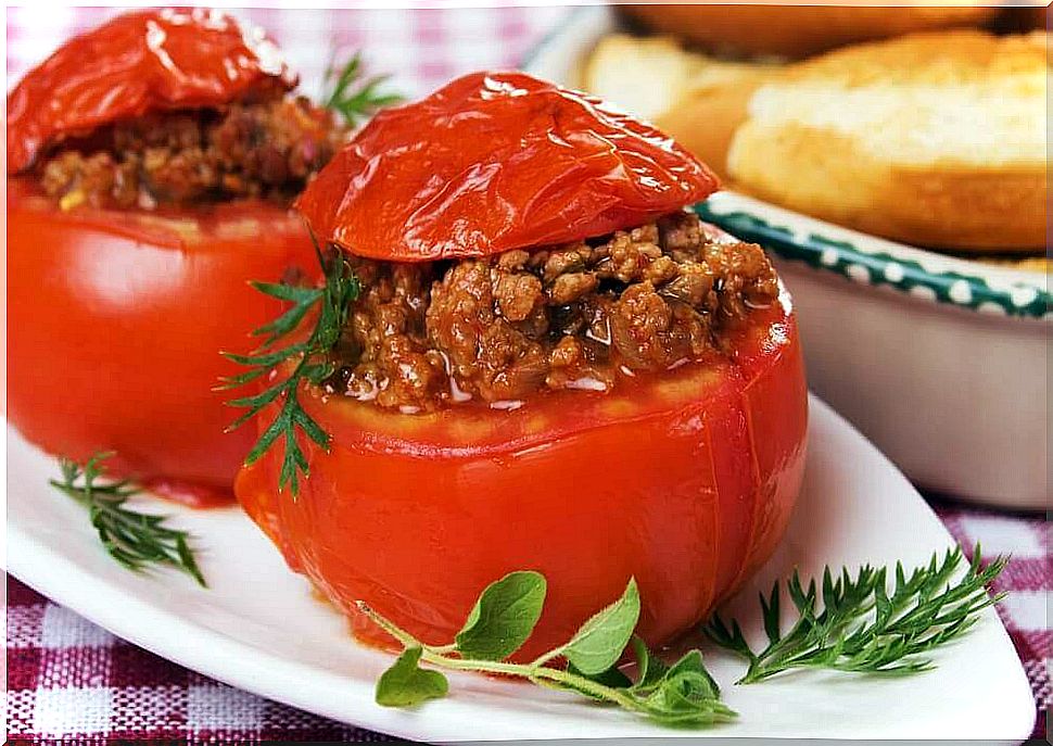 Various stuffed tomatoes are recipes suitable for diabetics