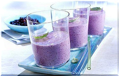 Smoothies to strengthen hair: citrus and blueberry