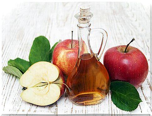 foot care with apple cider vinegar