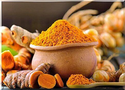 Turmeric can be used to make treatments for a variety of skin problems