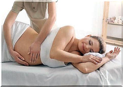 Massage for a pregnant woman.